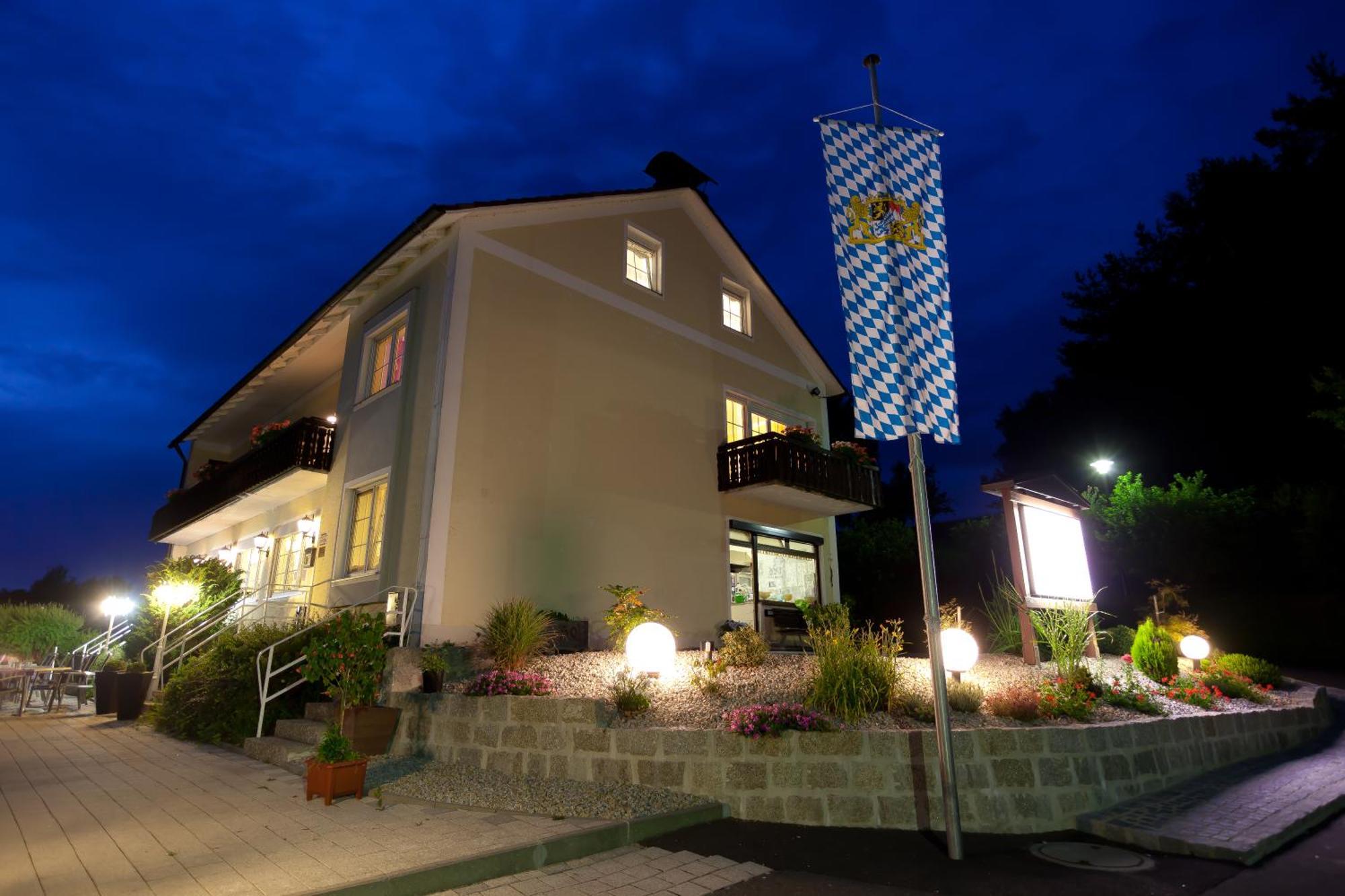 Landgasthof Am Sonnenhang Vohenstrauss Esterno foto
